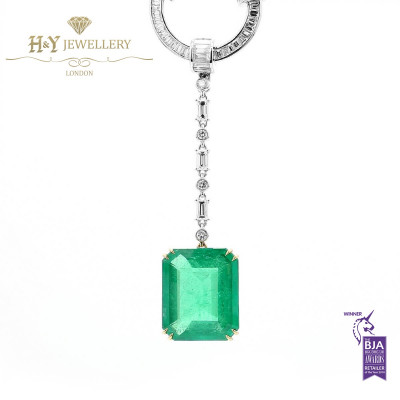 White Gold Brazilian Emerald Necklace with Mixed Cut White Diamonds - 26.64 ct