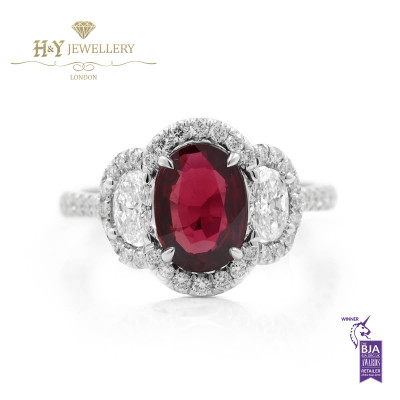 White Gold Oval Ruby and Diamond Ring - 2.73 ct
