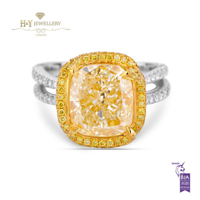 White and Yellow Gold with Yellow Diamonds Ring - 6.22 ct