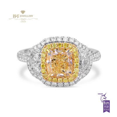 White gold Yellow Diamond Ring - 2.70 ct