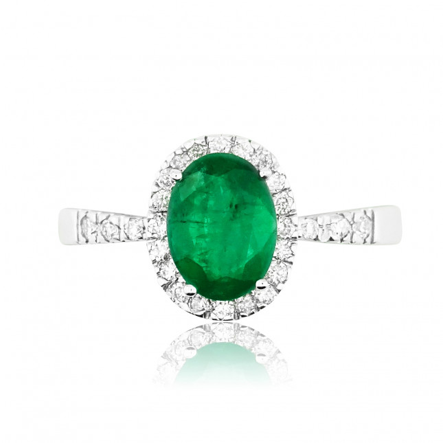 White Gold Ring With Oval Cut Emerald And Brilliant Cut Diamonds