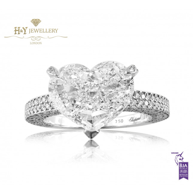 Chopard Heart Shape Type IIa Diamond Ring - 3.93 ct