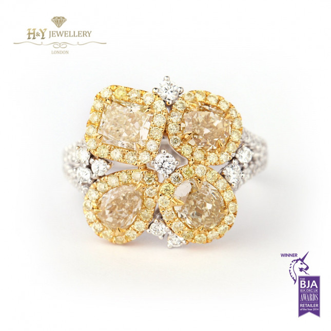 Fancy Yellow Diamond Ring with White Diamonds - 3.21 ct