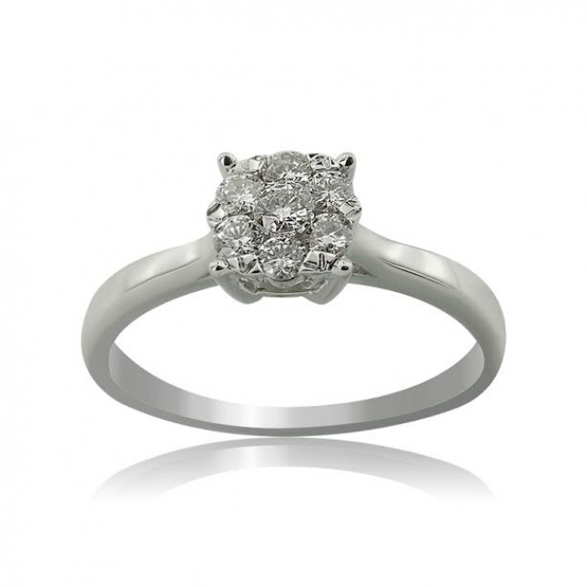 White Gold Engagement Ring With Brilliant Cut Diamonds
