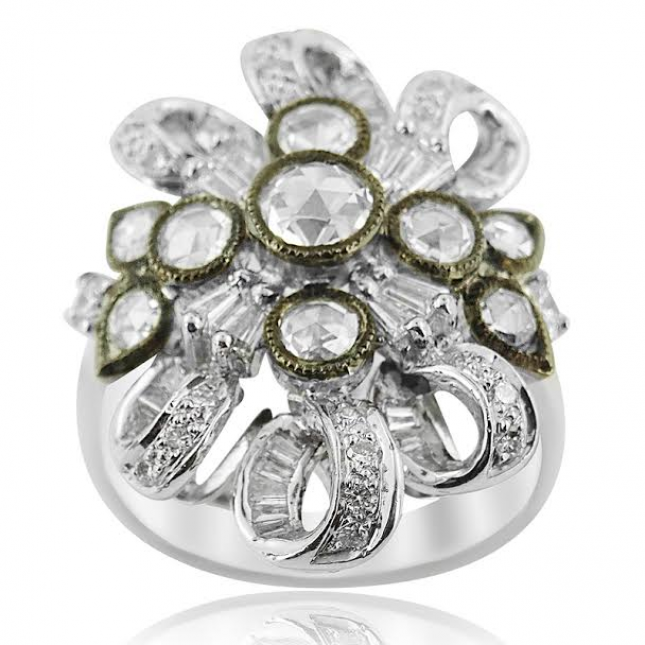 White Gold Cocktail Ring With Baguette And Brilliant Cut Diamonds