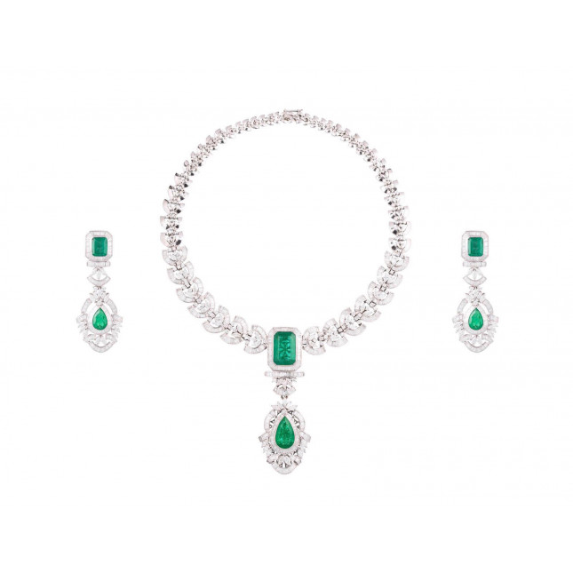 Aphrodite Emerald and Diamond Set
