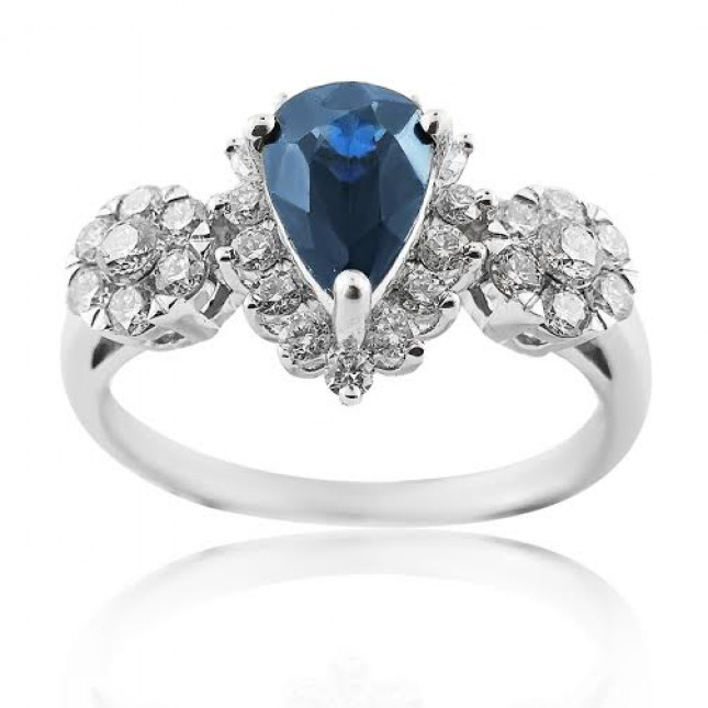 White Gold Ring With Pear Cut Sapphire And Brilliant Cut Diamonds