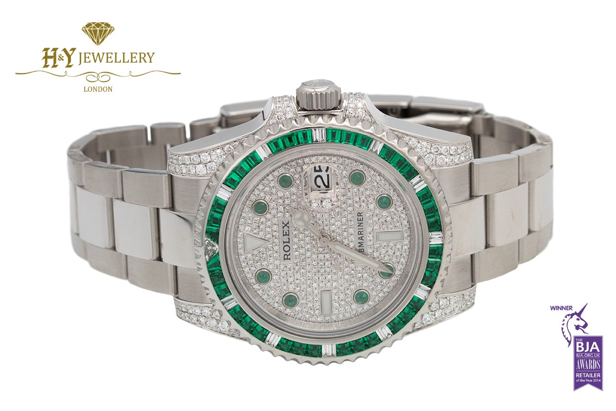 Submariner emerald discount