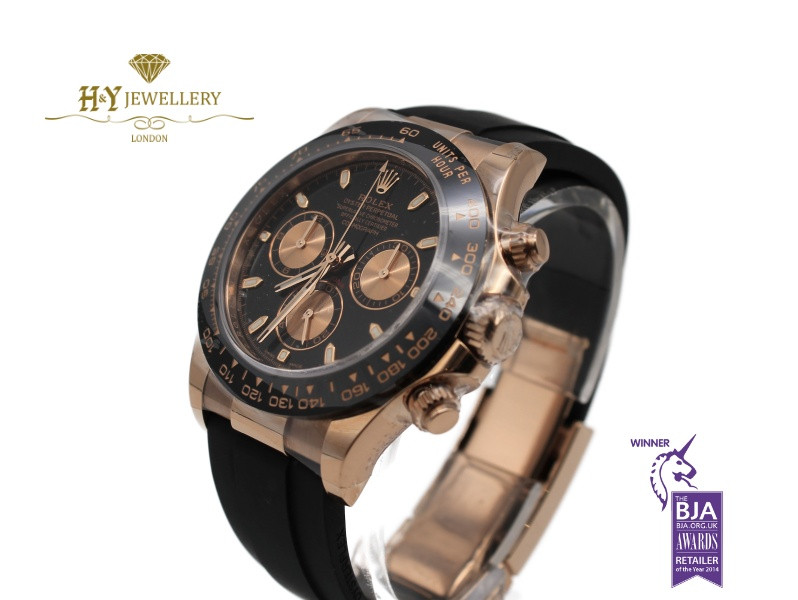 Daytona rose gold rubber strap top