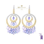 White and Yellow Gold Blue Sapphire and Diamond Earrings - 44.17 ct