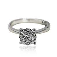 White Gold Engagement Ring With Brilliant Cut Diamonds