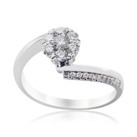 White Gold Engagement Ring With Brilliant Cut Diamonds