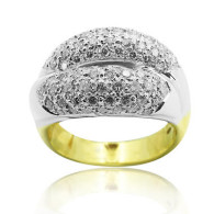 White And Yellow Gold Ring With Brilliant Cut Diamonds