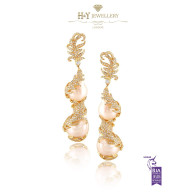 Yellow Gold Baroque Pearl Earrings set with Diamonds - 104.83 ct