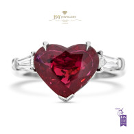White Gold Heart Ruby Ring - 4.45 ct