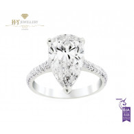 White Gold Pear Cut Diamond Ring - 9.55 ct
