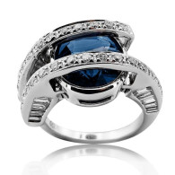 White Gold Ring With Oval Cut Sapphire And Brilliant/Baguette Cut Diamonds