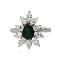 White Gold Ring With Pear Cut Emerald And Pear Cut Diamonds