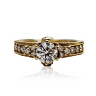 Yellow Gold Engagement Ring With Brilliant Cut Diamonds