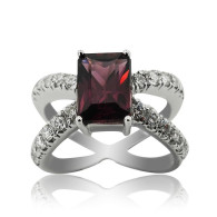 White Gold Ring With Emerald Cut Amethyst And Brilliant Cut Diamonds