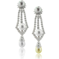 White Gold Cultured Pearl Earrings With Brilliant Cut Diamonds