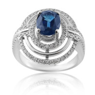 White Gold Oval Ring With Oval Cut Sapphire And Brilliant Cut Diamonds