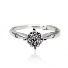 White Gold Engagement Ring With Brilliant Cut Diamonds