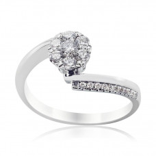 White Gold Engagement Ring With Brilliant Cut Diamonds